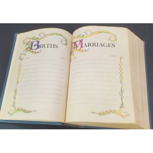 Nelson Regency Holy Bible King James Version GIANT PRINT Red Letter 1976 - Picture 9 of 11